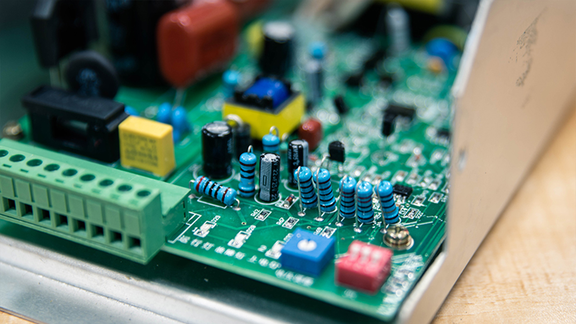 劣質(zhì)油煙凈化器使用時(shí)有哪些隱患？