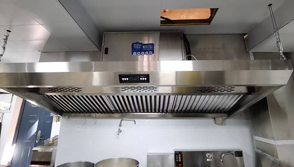商用油煙凈化一體機(jī)的噪音標(biāo)準(zhǔn)與家用的有什么不同