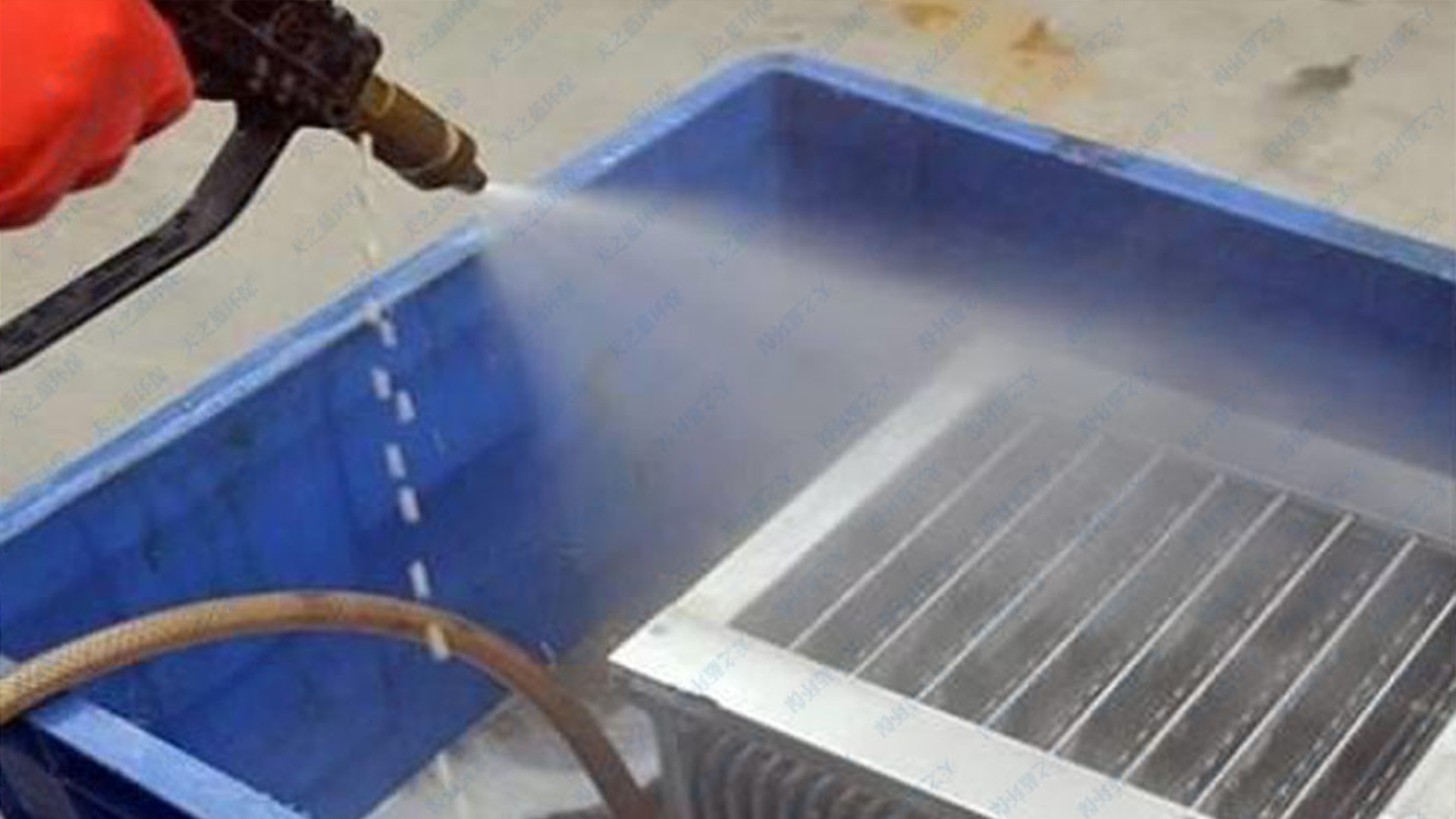 廚房油煙凈化器多久洗清洗一次比較好？